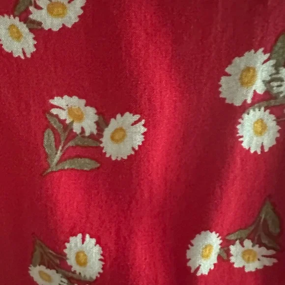 Red floral tie front romper - Picture 6 of 8